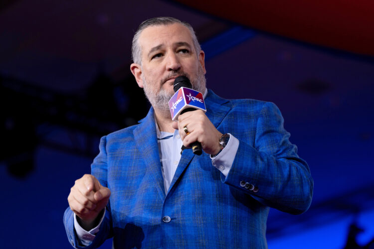 Key Sens. Cruz, Cantwell Look To Break College Sports Logjam In Congress With A Bipartisan Bill